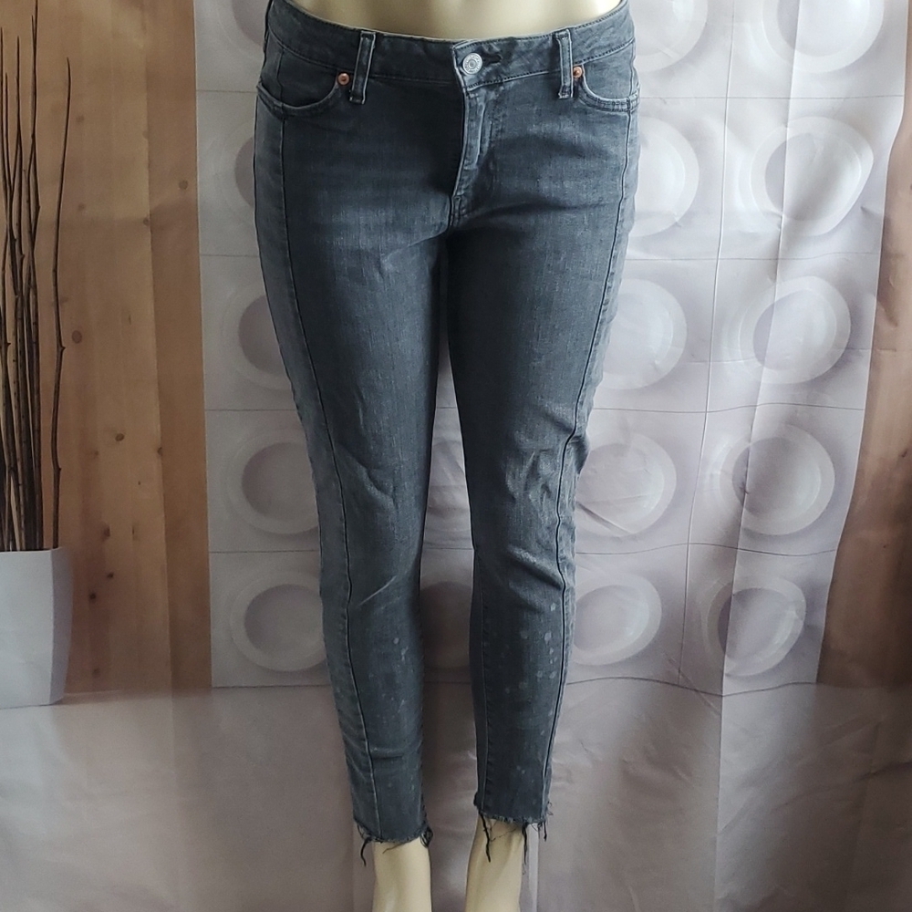 Levis Strauss Womens Dark Gray Ankle Jeans Size 31